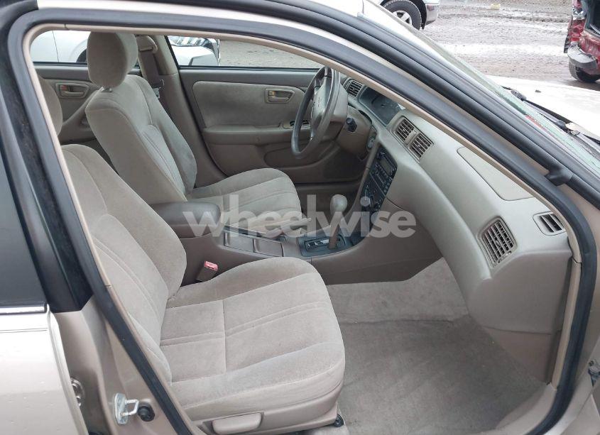 Photo 5 of 2001 Toyota Camry CE (VIN 4T1BG22K71U837347)