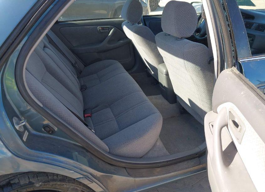 Photo 8 of 2001 Toyota Camry LE (VIN 4T1BG22K71U866458)