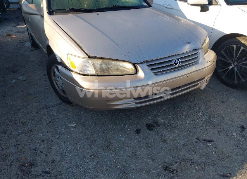Photo 12 of 1998 Toyota Camry LE (VIN 4T1BG22K7WU340693)