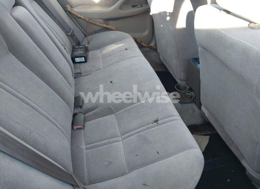 Photo 8 of 1998 Toyota Camry LE (VIN 4T1BG22K7WU340693)