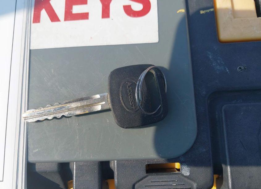 Photo 11 of 1998 Toyota Camry LE (VIN 4T1BG22K7WU851479)