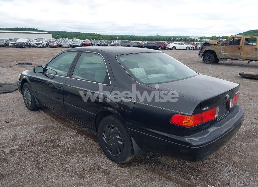Photo 3 of 2001 Toyota Camry CE (VIN 4T1BG22K81U054795)