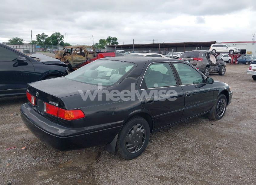 Photo 4 of 2001 Toyota Camry CE (VIN 4T1BG22K81U054795)