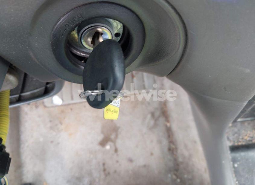 Photo 11 of 2001 Toyota Camry LE (VIN 4T1BG22K81U079356)