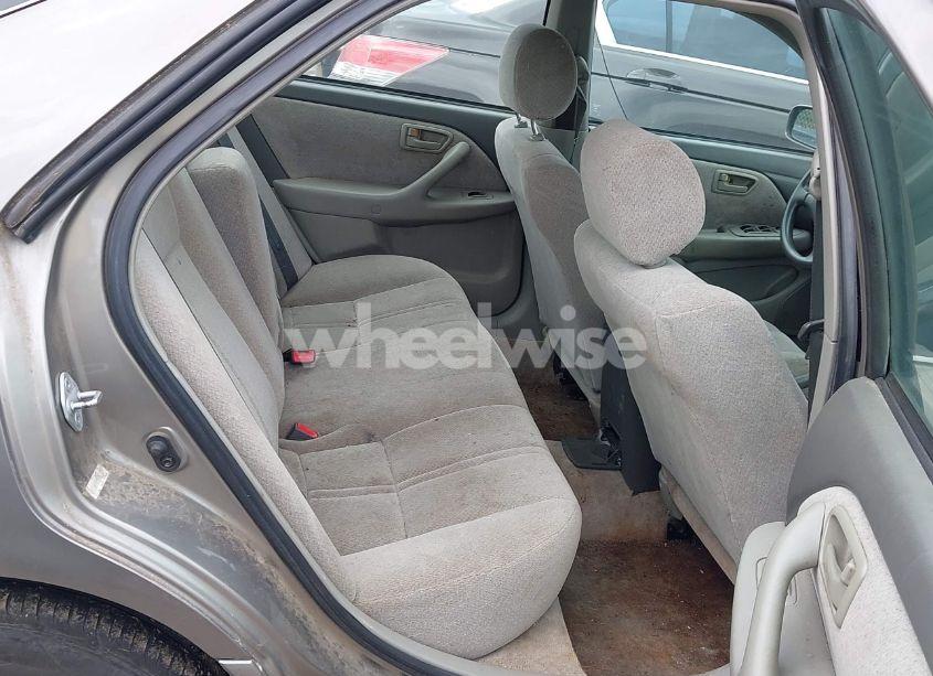 Photo 8 of 2001 Toyota Camry LE (VIN 4T1BG22K81U079356)