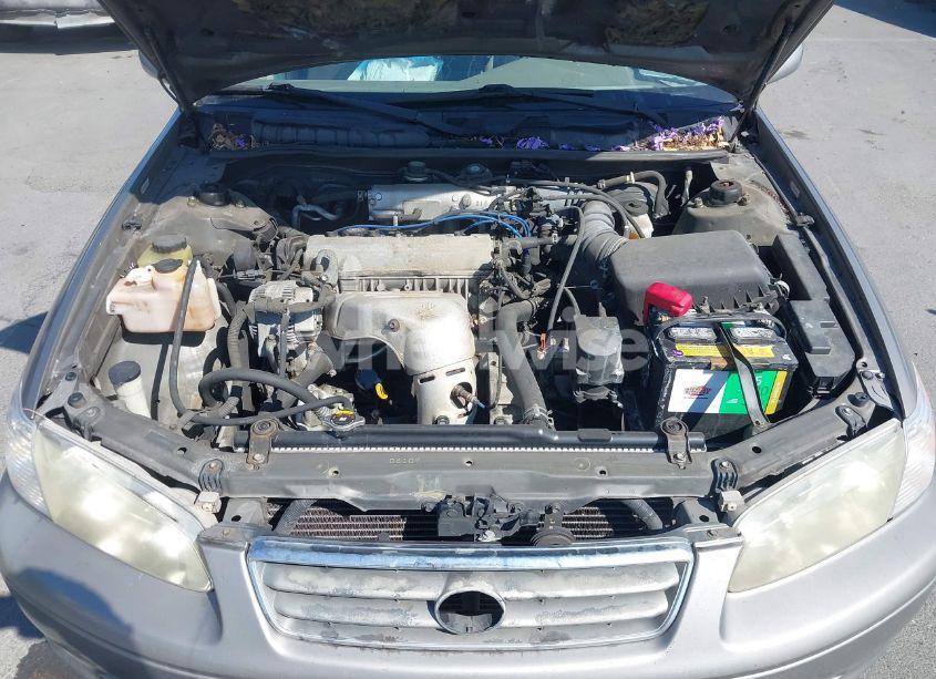 Photo 10 of 2001 Toyota Camry LE (VIN 4T1BG22K81U094729)