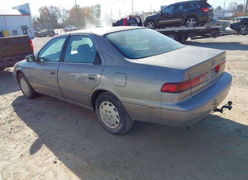Photo 3 of 1997 Toyota Camry LE (VIN 4T1BG22K8VU093599)