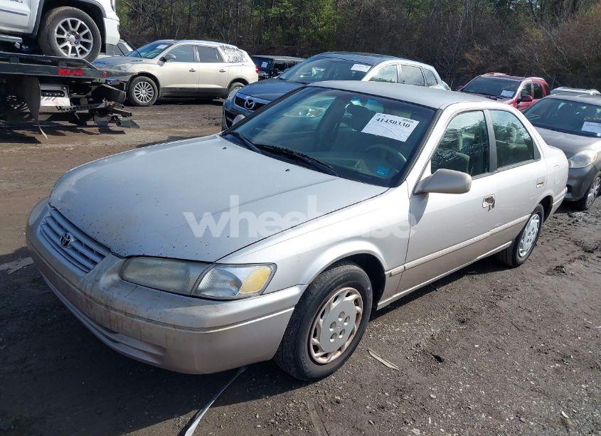 Photo 2 of 1997 Toyota Camry LE (VIN 4T1BG22K8VU125595)