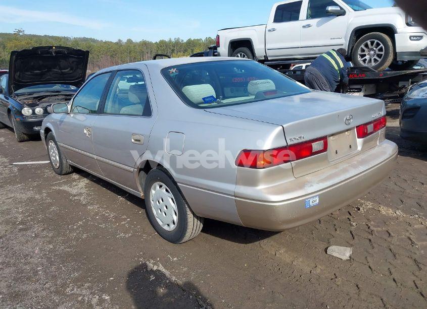 Photo 3 of 1997 Toyota Camry LE (VIN 4T1BG22K8VU125595)