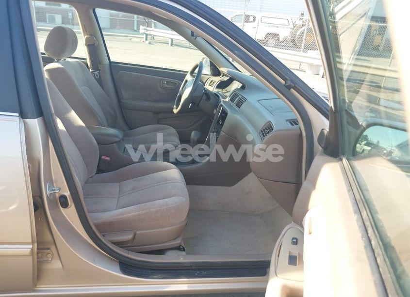 Photo 5 of 1998 Toyota Camry LE (VIN 4T1BG22K8WU207117)