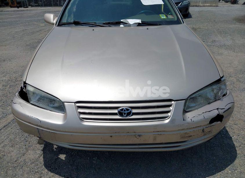 Photo 10 of 1998 Toyota Camry LE (VIN 4T1BG22K8WU280178)
