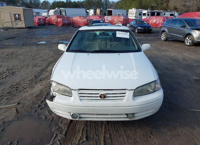 Photo 12 of 1998 Toyota Camry LE (VIN 4T1BG22K8WU289365)