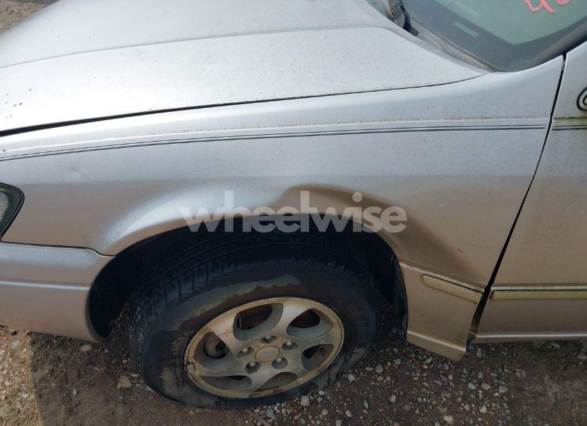 Photo 6 of 1998 Toyota Camry LE (VIN 4T1BG22K8WU337026)