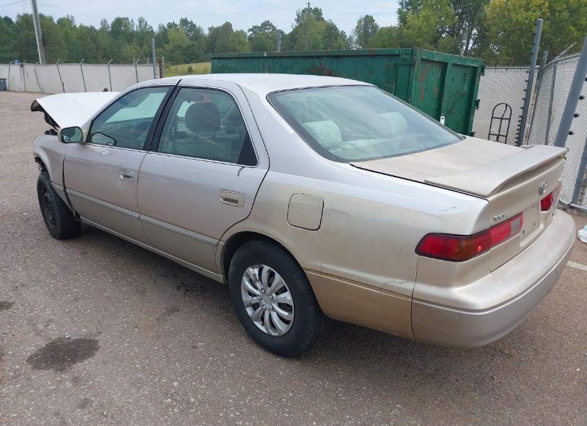 Photo 3 of 1998 Toyota Camry CE (VIN 4T1BG22K8WU360483)