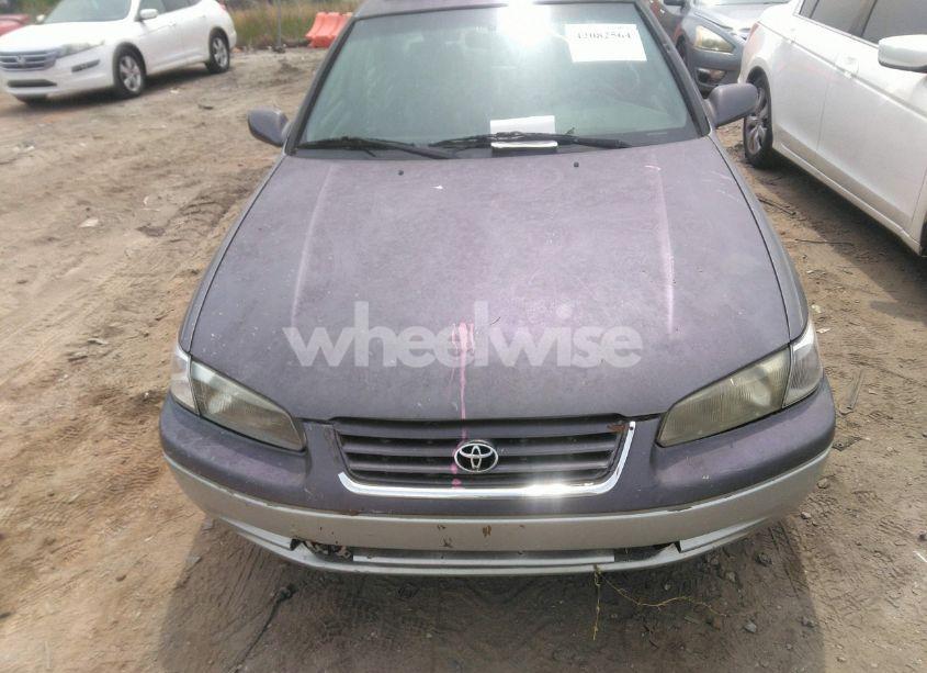 Photo 6 of 1998 Toyota Camry LE (VIN 4T1BG22K8WU839020)