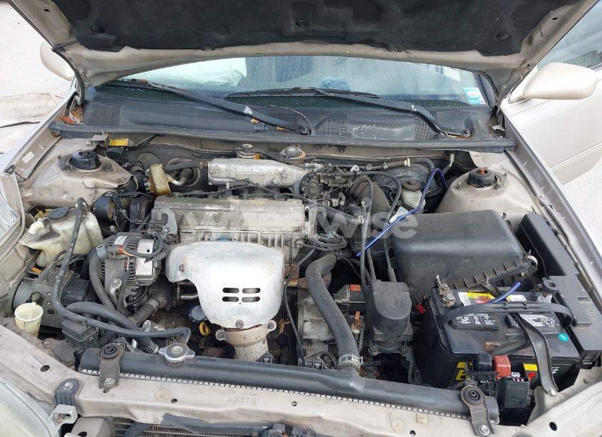 Photo 10 of 1999 Toyota Camry LE (VIN 4T1BG22K8XU412714)