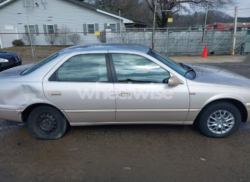 Photo 14 of 1999 Toyota Camry LE (VIN 4T1BG22K8XU463050)