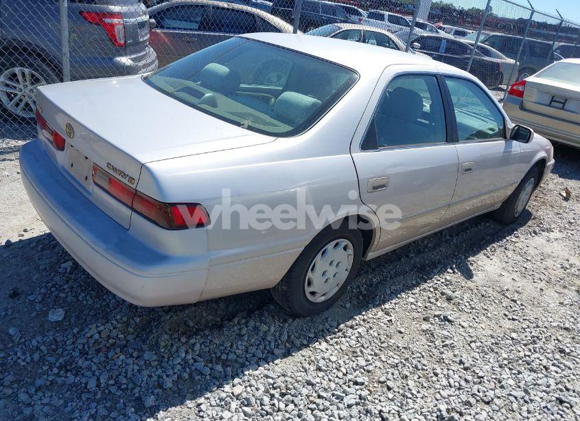 Photo 4 of 1999 Toyota Camry CE (VIN 4T1BG22K8XU594513)