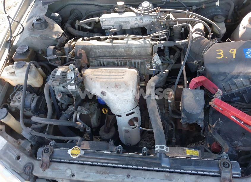 Photo 10 of 2000 Toyota Camry LE (VIN 4T1BG22K8YU672676)