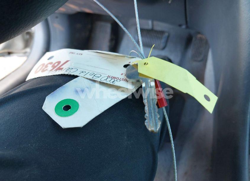 Photo 11 of 2000 Toyota Camry LE (VIN 4T1BG22K8YU672676)