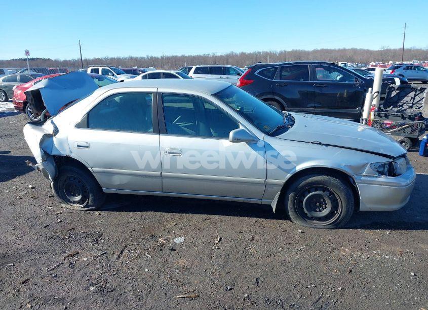 Photo 14 of 2000 Toyota Camry LE (VIN 4T1BG22K8YU672676)