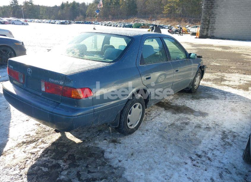 Photo 4 of 2000 Toyota Camry CE (VIN 4T1BG22K8YU980379)