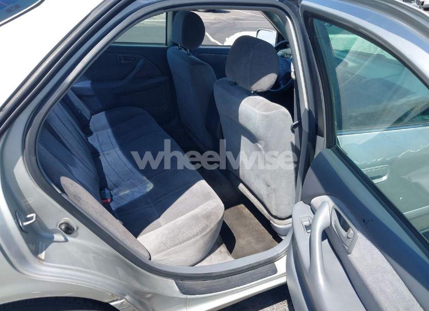 Photo 8 of 2001 Toyota Camry CE (VIN 4T1BG22K91U042316)