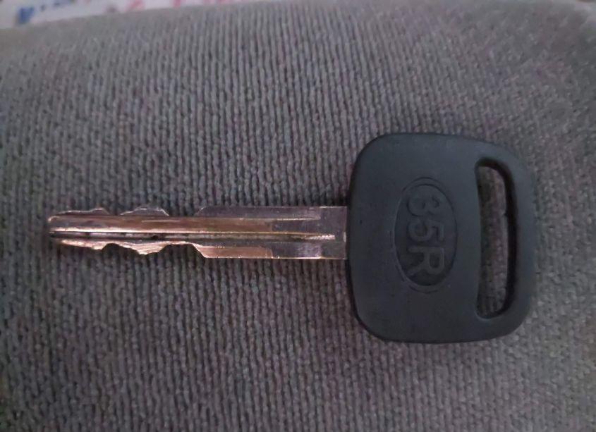 Photo 11 of 2001 Toyota Camry CE (VIN 4T1BG22K91U054627)