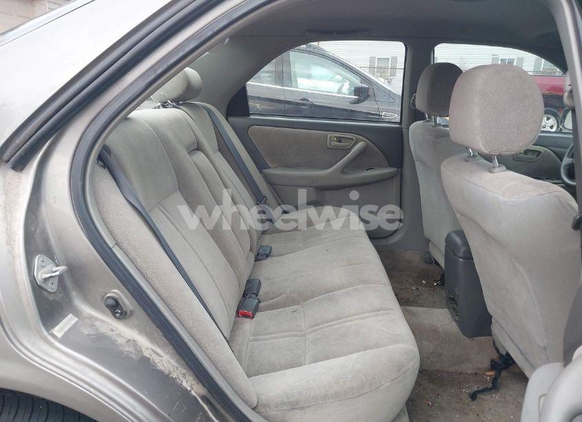 Photo 8 of 2001 Toyota Camry CE (VIN 4T1BG22K91U083741)