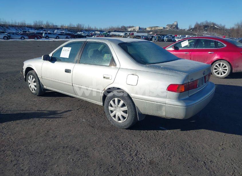 Photo 3 of 2001 Toyota Camry CE (VIN 4T1BG22K91U775739)