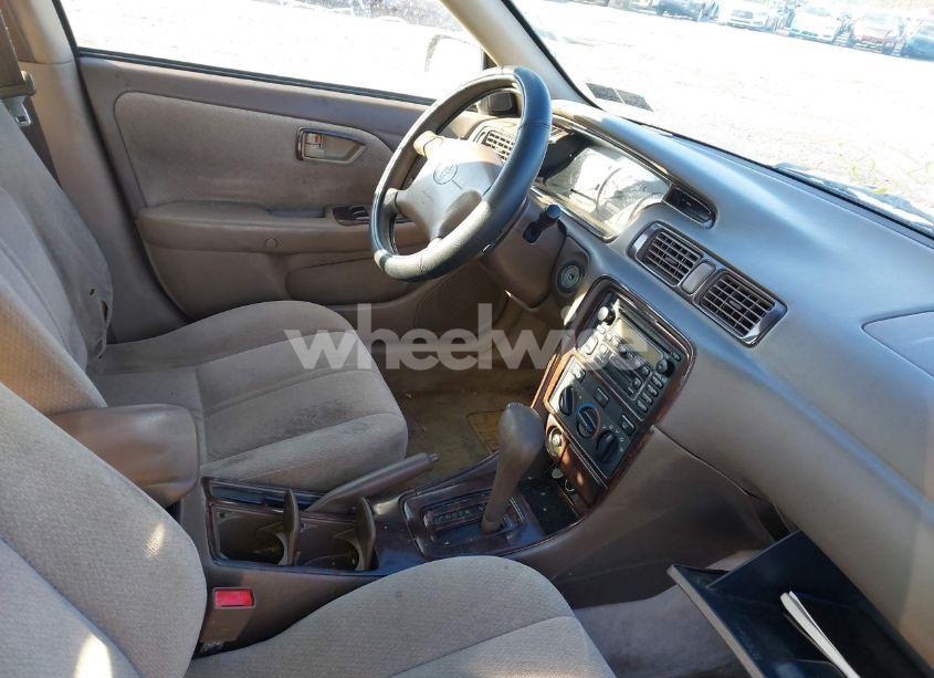 Photo 5 of 2001 Toyota Camry LE (VIN 4T1BG22K91U794632)
