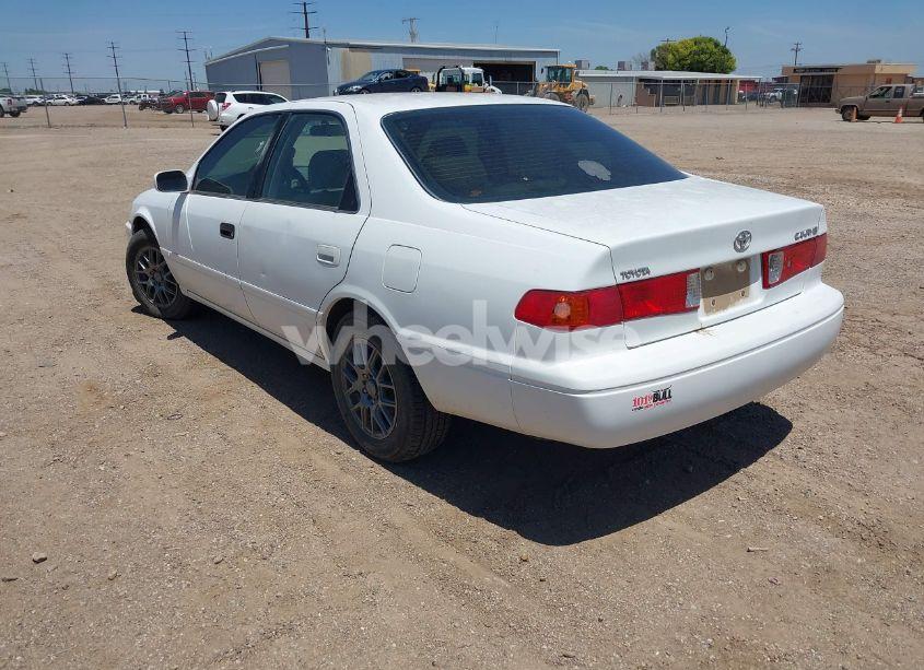 Photo 3 of 2001 Toyota Camry CE/LE/XLE (VIN 4T1BG22K91U811459)