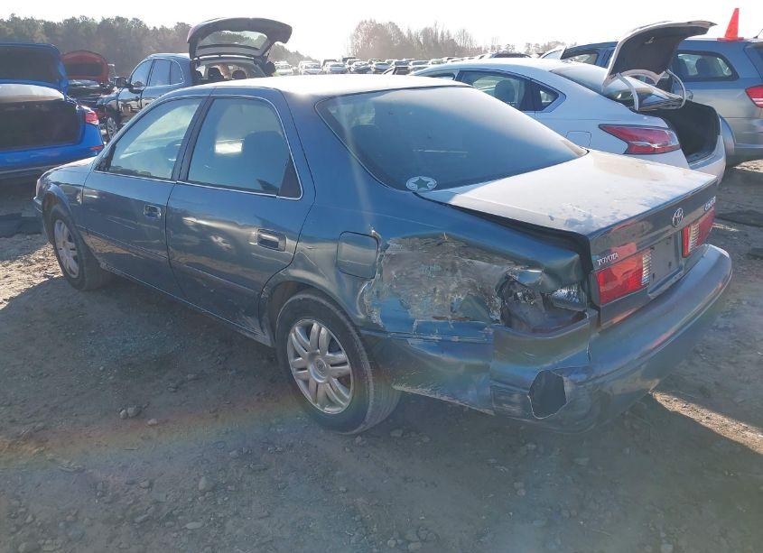 Photo 3 of 2001 Toyota Camry LE (VIN 4T1BG22K91U856661)