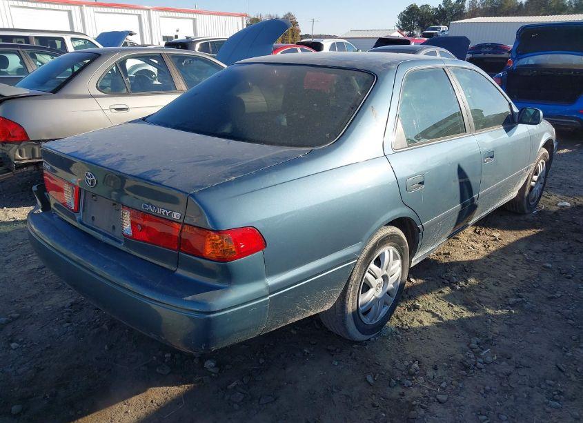 Photo 4 of 2001 Toyota Camry LE (VIN 4T1BG22K91U856661)
