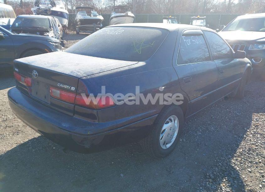 Photo 4 of 1997 Toyota Camry LE (VIN 4T1BG22K9VU066878)
