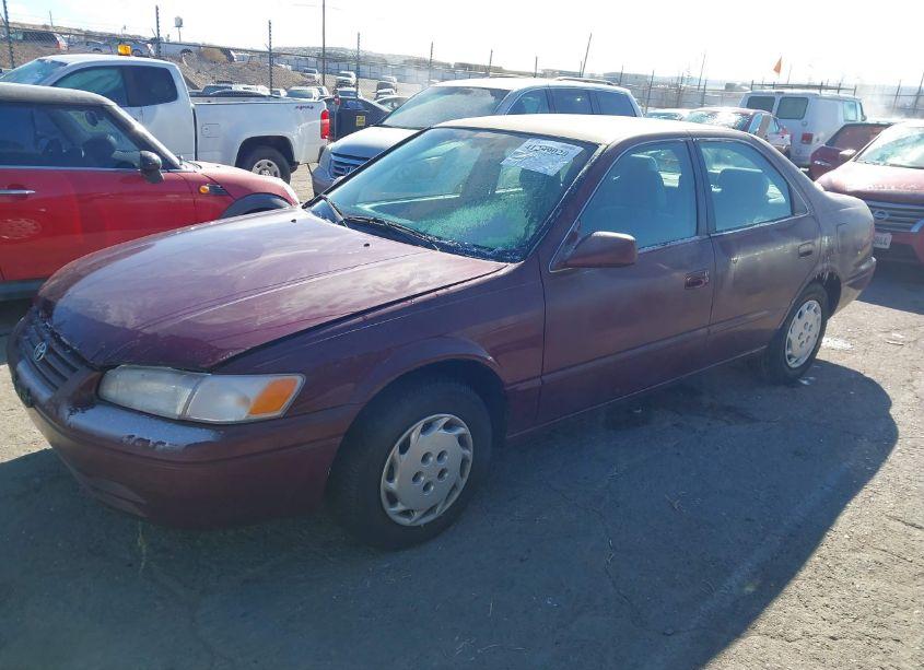 Photo 2 of 1997 Toyota Camry LE (VIN 4T1BG22K9VU140199)
