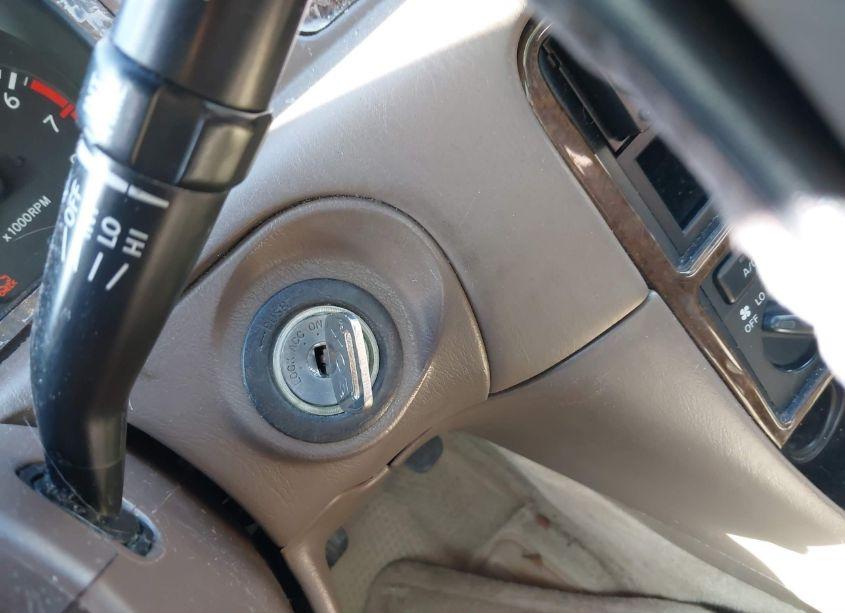 Photo 11 of 1997 Toyota Camry LE (VIN 4T1BG22K9VU156886)