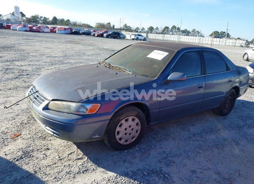 Photo 2 of 1997 Toyota Camry LE (VIN 4T1BG22K9VU765136)
