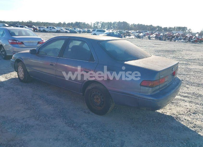 Photo 3 of 1997 Toyota Camry LE (VIN 4T1BG22K9VU765136)