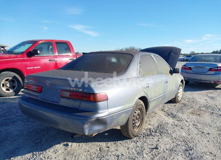 Photo 6 of 1997 Toyota Camry LE (VIN 4T1BG22K9VU765136)