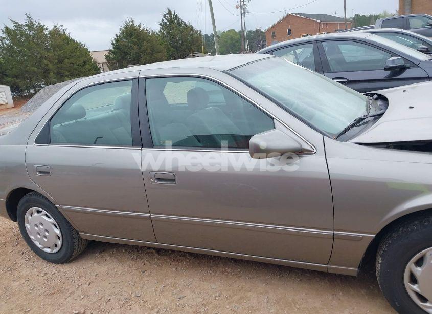 Photo 13 of 1998 Toyota Camry LE (VIN 4T1BG22K9WU283915)