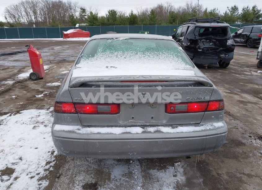 Photo 17 of 1998 Toyota Camry LE (VIN 4T1BG22K9WU293733)