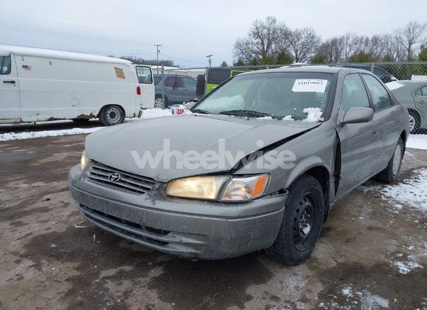 Photo 6 of 1998 Toyota Camry LE (VIN 4T1BG22K9WU293733)