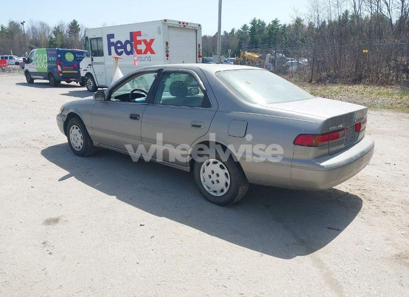 Photo 3 of 1999 Toyota Camry LE (VIN 4T1BG22K9XU443843)