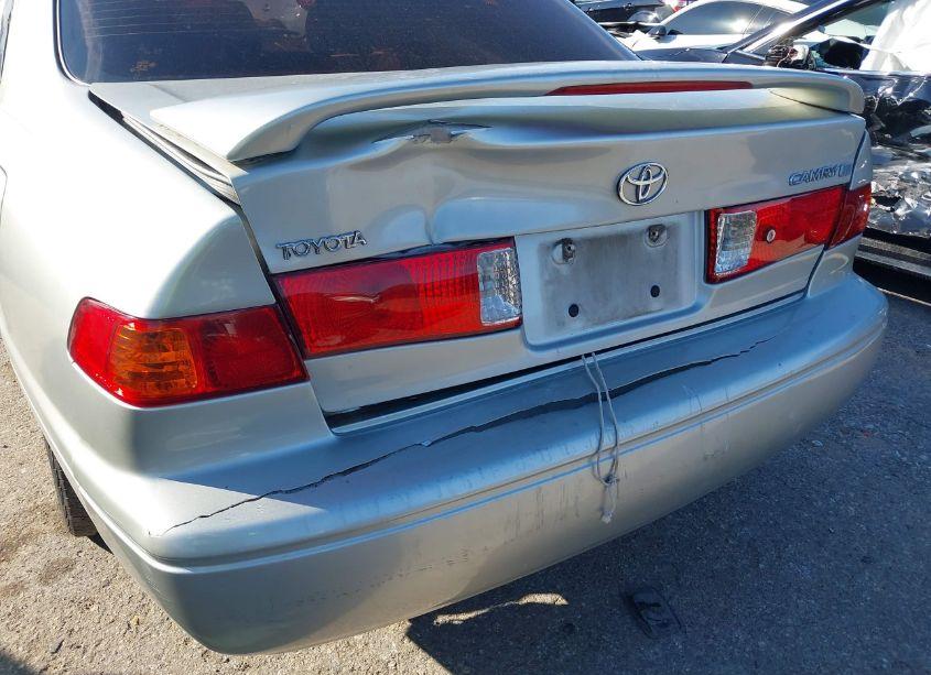 Photo 12 of 2000 Toyota Camry CE (VIN 4T1BG22K9YU010458)