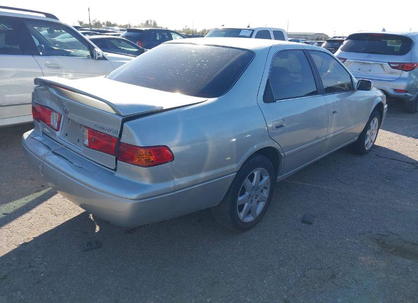 Photo 4 of 2000 Toyota Camry CE (VIN 4T1BG22K9YU010458)