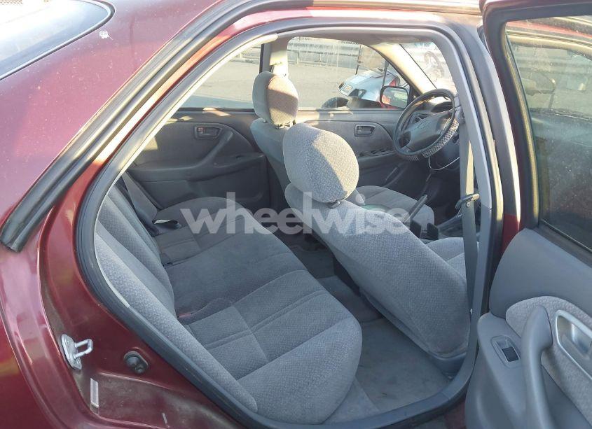 Photo 8 of 2000 Toyota Camry LE (VIN 4T1BG22K9YU688451)