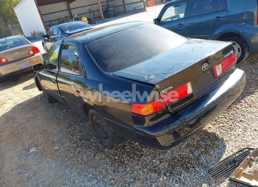 Photo 3 of 2000 Toyota Camry CE (VIN 4T1BG22K9YU961078)