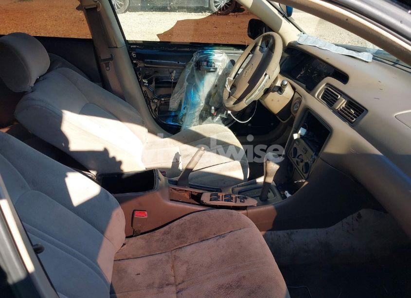 Photo 5 of 2000 Toyota Camry CE (VIN 4T1BG22K9YU961078)