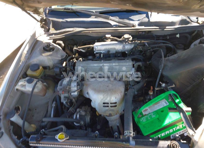 Photo 10 of 2000 Toyota Camry CE (VIN 4T1BG22K9YU980648)